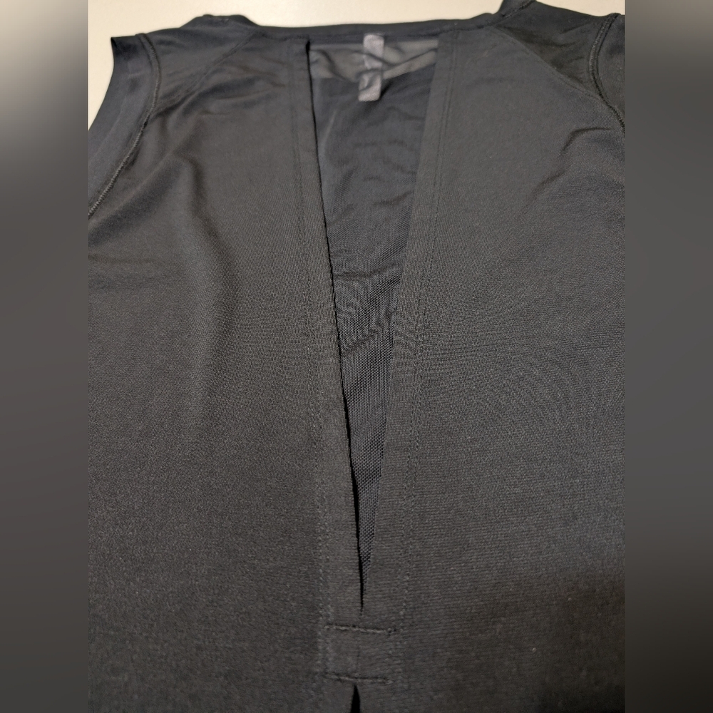 Fabletics Small Mesh Back Tank Top - image 5